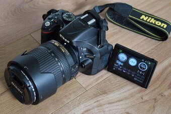 Nikon d5200 s VR objektivom 18 - 140 AF-s - 4