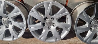 Predam orginal Audi elektrony 5x112 R17 et28 J7,5 - 4