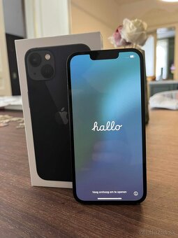 iPhone 13, Midnight, 128GB - 4