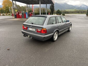 BMW E34 520i Touring - 4