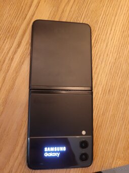 Predam, Samsung Galaxy Z Flip3 - 4