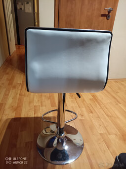 barové stoličky - 4