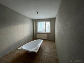 slnečný 3-izbový byt s loggiou s krásnym výhľadom 65m2 - 4