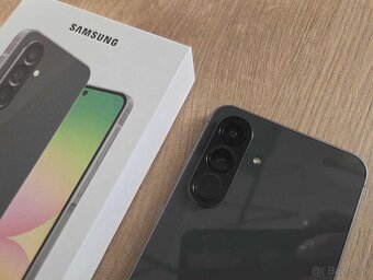 Samsung Galaxy A56 5G 8GB/128gb, cierny, top , zaruka - 4