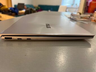 ASUS Zenbook 13 OLED (Lilac Mist) LIMITOVANÁ EDICIA - 4