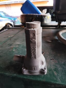 Originálny zdvihák Nissan - 4