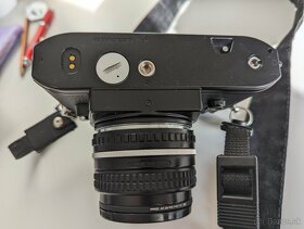 Nikon EM a objektívy - 4
