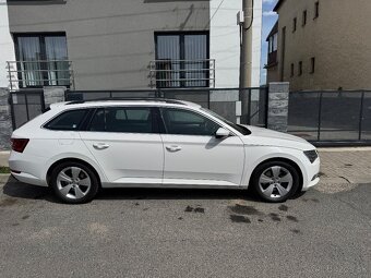 Škoda Superb Combi 2.0 TDI 4x4 2018 - 4