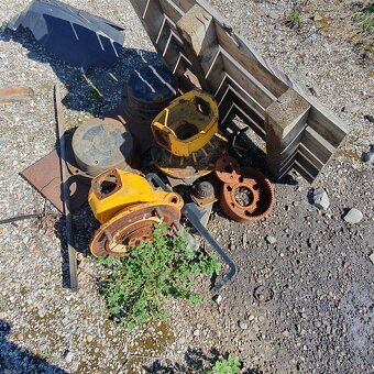 Náhradné diely na JCB 3CX - 4