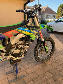 Kawasaki kxf 250 - 4