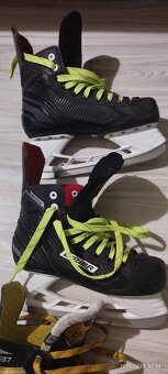Predám detské hokejové korčule dva x Bauer - 4