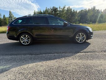 Škoda Octavia Combi 2.0 TDI 184k Style DSG 4x4 - 4