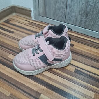 Predám topánočky pre dievčatko😍 - 4