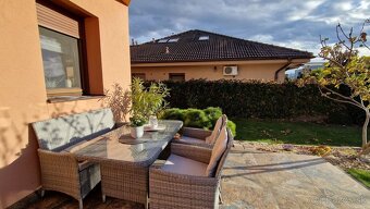 Predaj novostavba 5 izbový rodinný dom s garážou a pozemkom  - 4