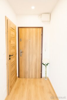 Na prenájom kompletne zrekonštruovaná garsónka na Nábrežnej - 4