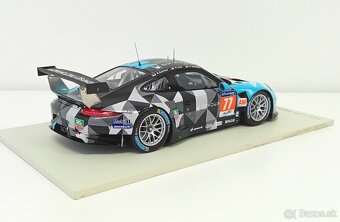 1:18 Spark Porsche 911 RSR 24h Le mans 2015 - 4