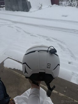 Dánska lyžiarska helma Atomic M - 4