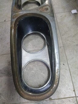 Predná maska z rámčekom Tatra 603. - 4