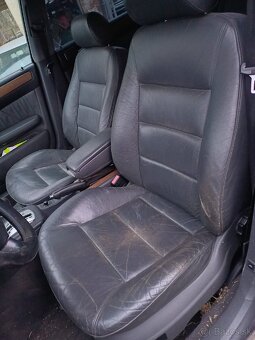 Audi A6 - 4