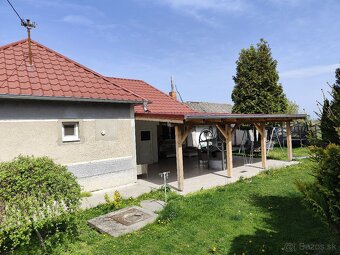 3-izbový čiastočne zrekonštruovaný r.dom v obci Okoč - 4
