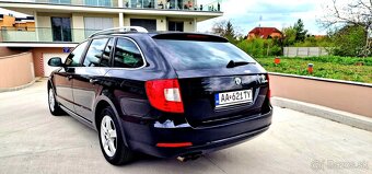 Škoda Superb, 2.0 Tdi 103Kw ,4x4 R,v.8/2013, ELEGANC,ZÁNOVNÉ - 4