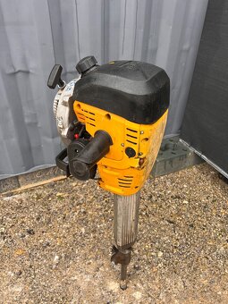 Benzínové búracie kladivo Wacker Neuson BH55 - 4