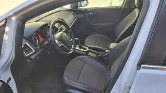 Opel Astra 1.4 Turbo 140k Cosmo A/T - 4