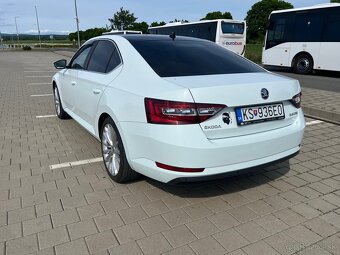 ŠKODA SUPERB 2.0 TDI 140 kw - 4