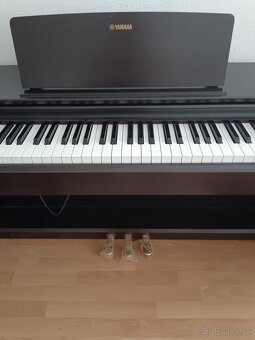 Yamaha Arius ydp 143 el. klavir - 4