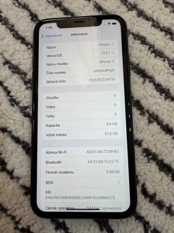 Apple iPhone 11 Black 64Gb - 4