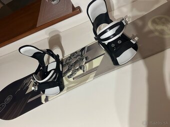 📣 Predám snowboard + viazanie + obal – 140 cm - 4