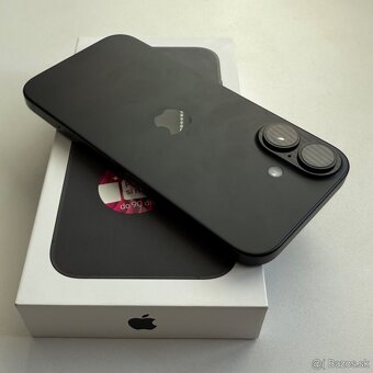 Predám iPhone 16 Black 256 GB - 4