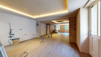 Prenájom - Obchodný priestor na prenájom v centre Trnavy – n - 4
