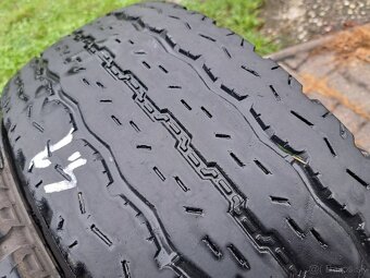 215/70 r15c Brigestone - 4