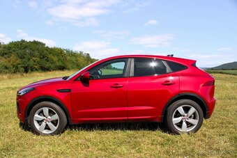 Jaguar E-Pace 2.0 184kW Benzín R-Dynamic AWD A/T,110000Km - 4