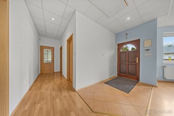 REZERVOVANÉ - RD (OBJEKT) V ATRAKTÍVNEJ LOKALITE SO SKLADOM - 4