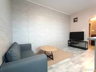 1-izbový byt vo vyhľadávanej lokalite, Nobelovo námestie, BA - 4