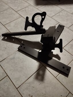 Držiak,konzola na EV EKX 15 - 4