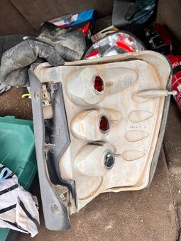 Predné a zadne svetla jeep wj - 4