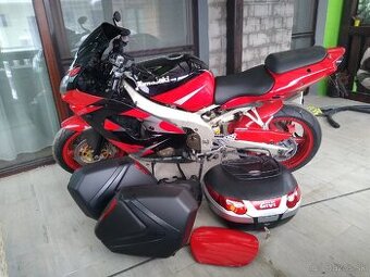 Kawasaki zx9r - 4