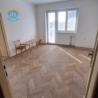 Na prenájom dvojizbový byt 65 m2 s lóggiou a balkónom, čiast - 4