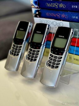 3X NOKIA 8810 CHROME - TOP STAV - 2X NOVÁ CHRÓMOVÁ BATERKA - 4
