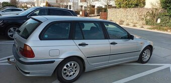 BMW 318i Touring - 4