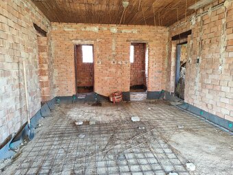 Predám murovaný dom Kuraľany - 4