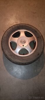 Predám disky a letné pneumatiky 15" palcové štvordierové al - 4