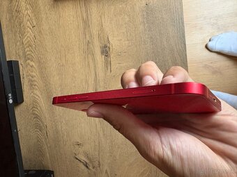 iPhone 12 RED - 4