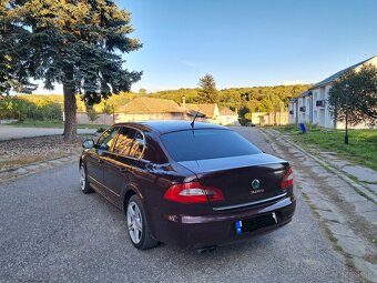 Škoda Superb - 4