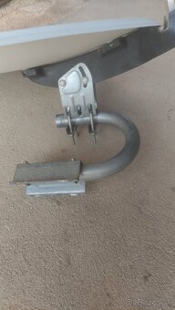 Satelitný tanier s hlavicou a príchytkou - 4