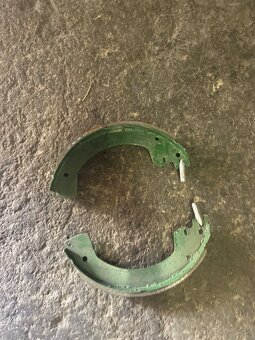 Predam nahradne diely na aviu - 4