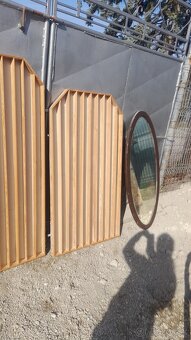 Poličky na autíčka....spolu za 40eur - 4